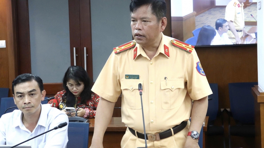 TP.HCM xử lý gần 600 trường hợp vi phạm an toàn đường sắt